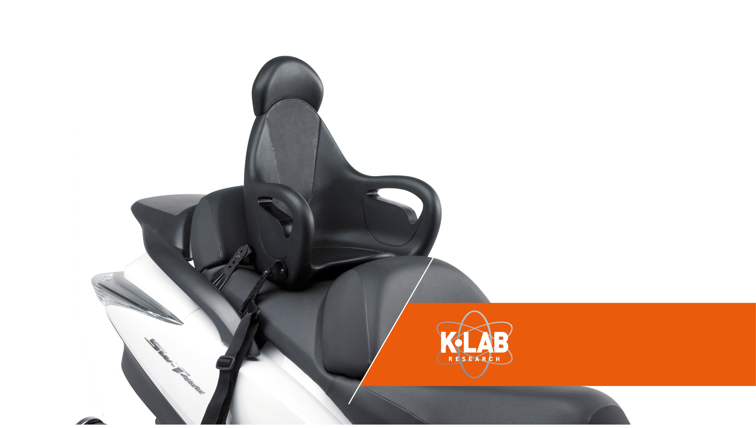 Adaptable to the majority of scooter models you see today, the KS650 ensures children from 5 to 8 years have the right seating position. Made in foam polyurethane (Black colour) with metal base and it is fixed using appropriate universal arms on the sides of the motorcycle.